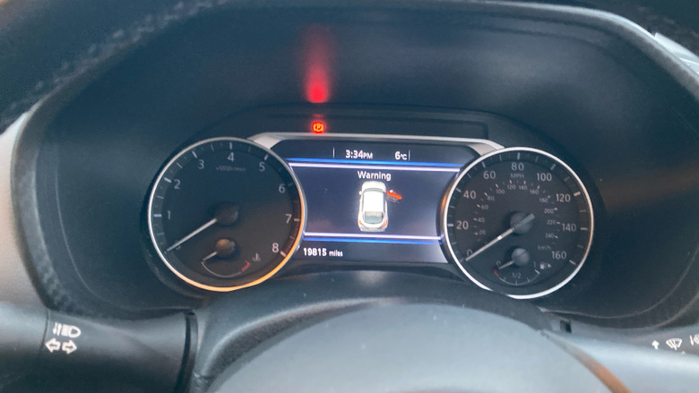 Nissan Juke 1.0 DiG-T 114 N-Connecta 5dr Petrol Hatchback